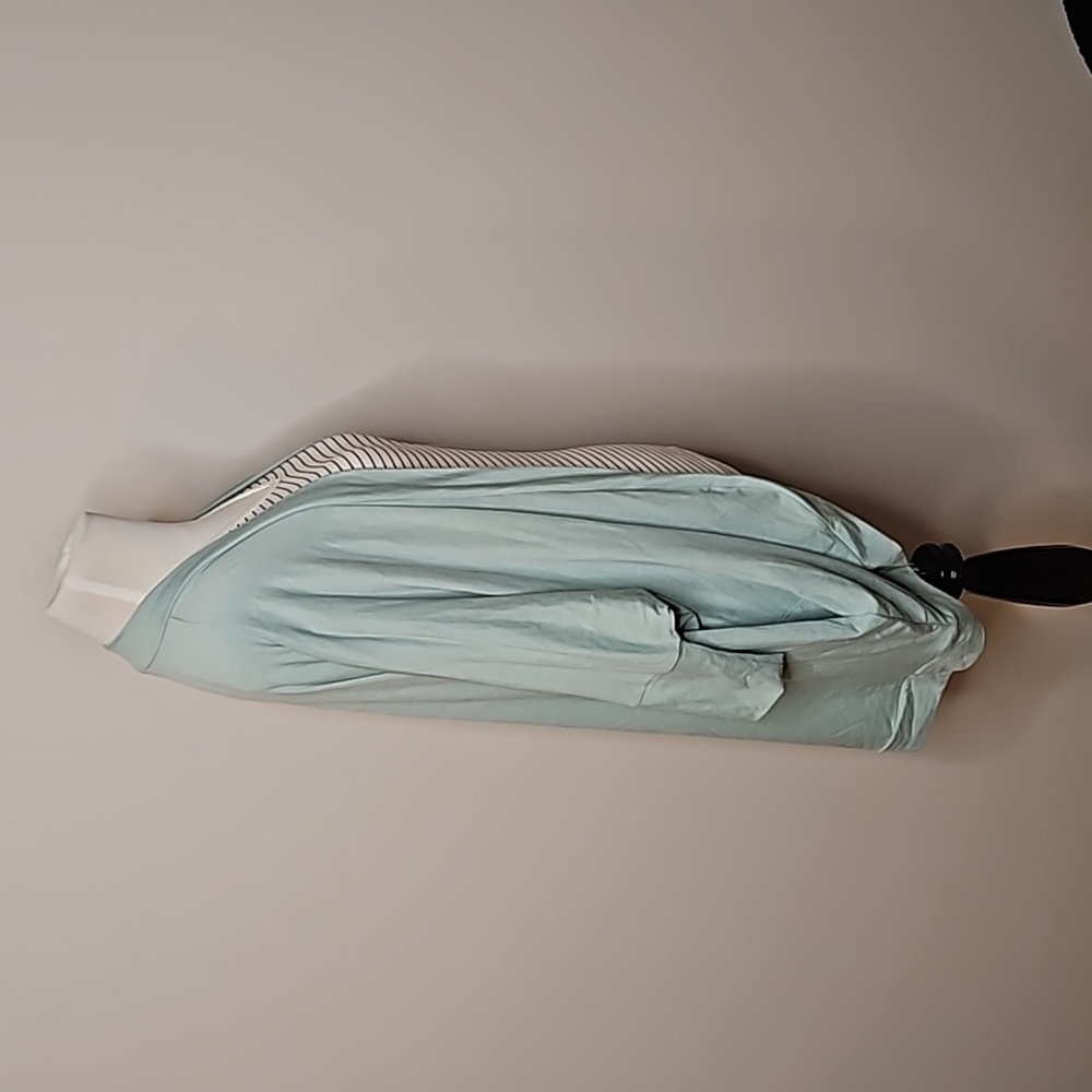 Donating: Zenana Half Sleeve Cardigan - Picture 4 of 7
